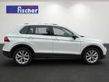 Volkswagen Tiguan 2.0 TDI IQ.DRIVE Garantie Navi PDC AHK La - Volkswagen Tiguan mit Diesel-Antrieb: Geländewagen