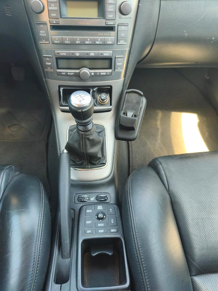 Toyota Avensis 2006 — photo 14