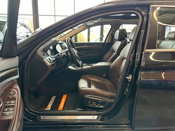 BMW 530 d *Luxury*HeadUP*Panorama*