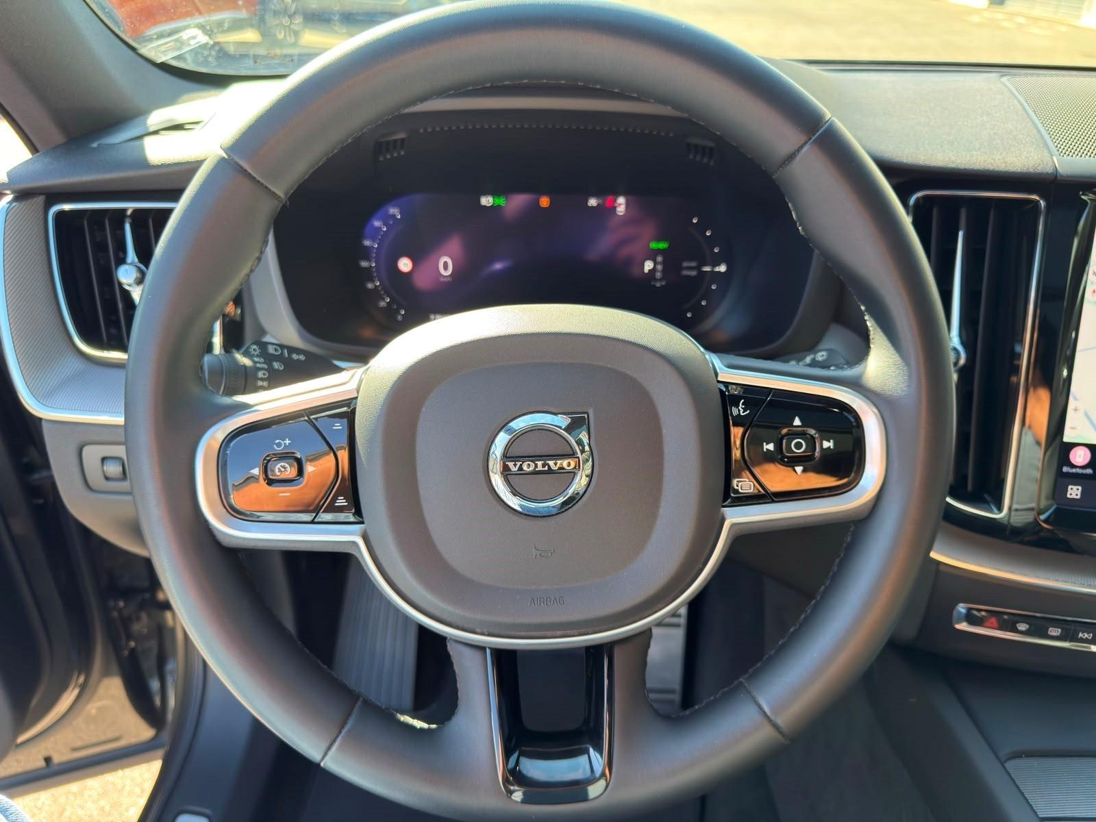 Volvo XC60 T5 Polestar 2.0 AWD*Leder*El.Sitze*PANO*KAM