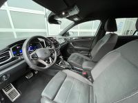 Volkswagen T-Roc 2.0 TDI DSG R-Line 2.HD NAV KAM AHK 2J GAR bei Autohaus Landmann & Maier OHG