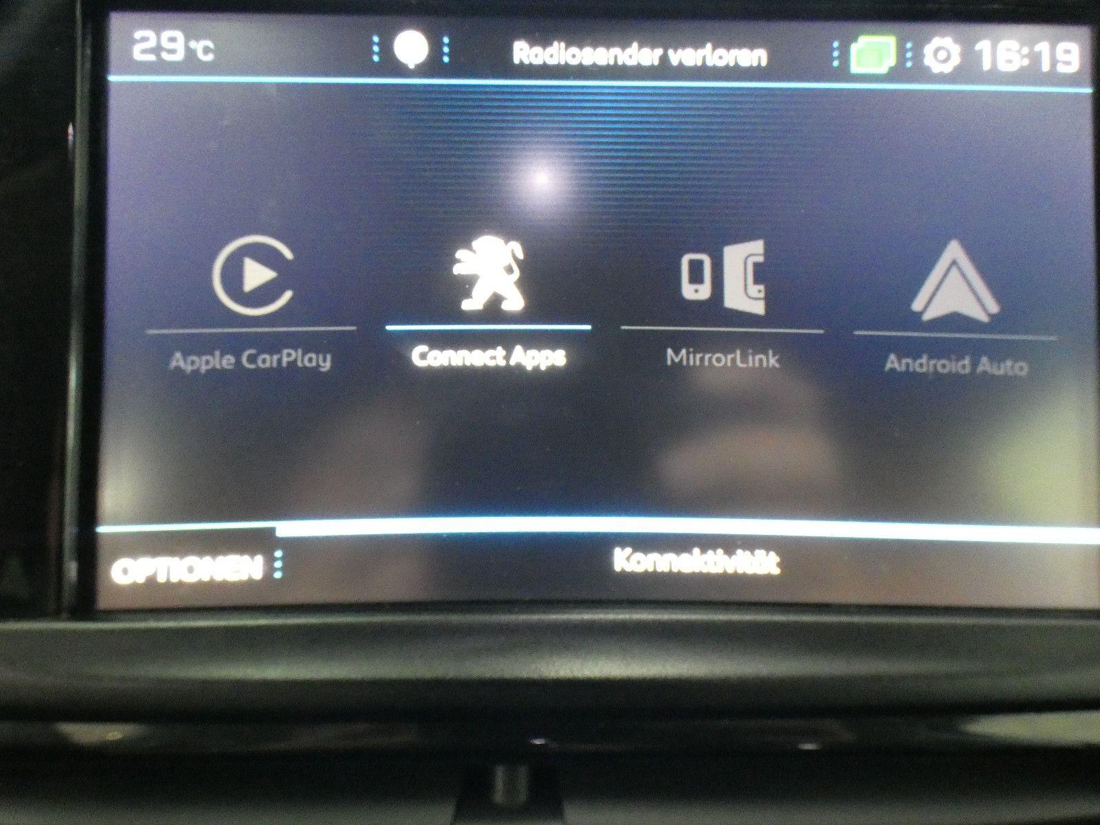 Peugeot 2008 Allure BlueHDI 120 EAT6*NAVI*MIRRIRLINK*PDC