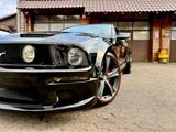 Ford GT 4,6L V8*NAVI*PREMIUM*LEDER*ALU*SERVICE NEU* - Ford Mustang: Premium