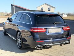 MERCEDES-BENZ E63S AMG/4Matic/J.STERNE/PANO/BURM/PER.AUSPUFF