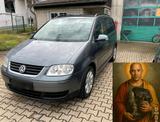 Volkswagen Verkaufe VW Touran Motor NEU alles repariert - Volkswagen Touran: Motor