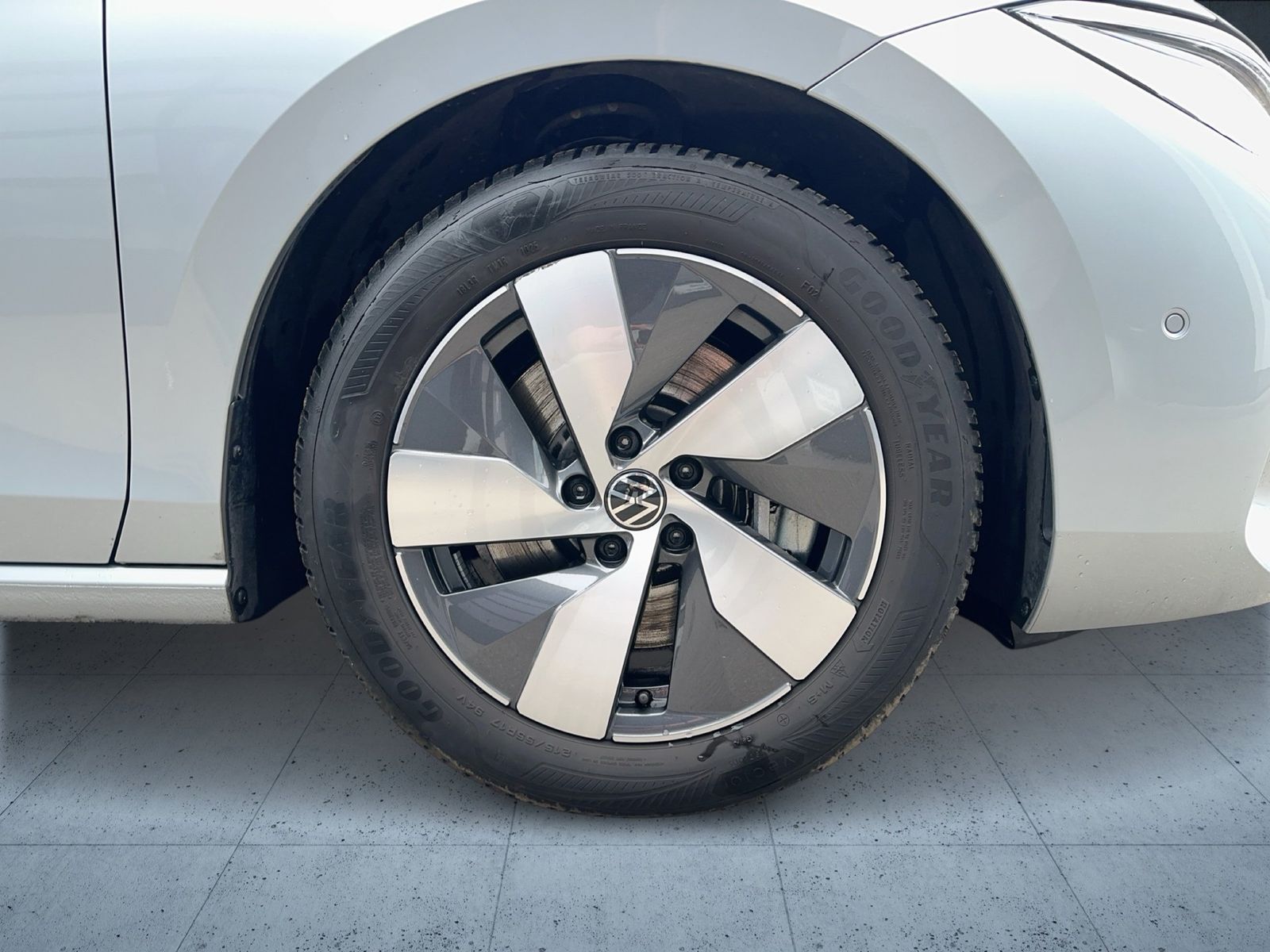 Volkswagen Passat - Bild 7