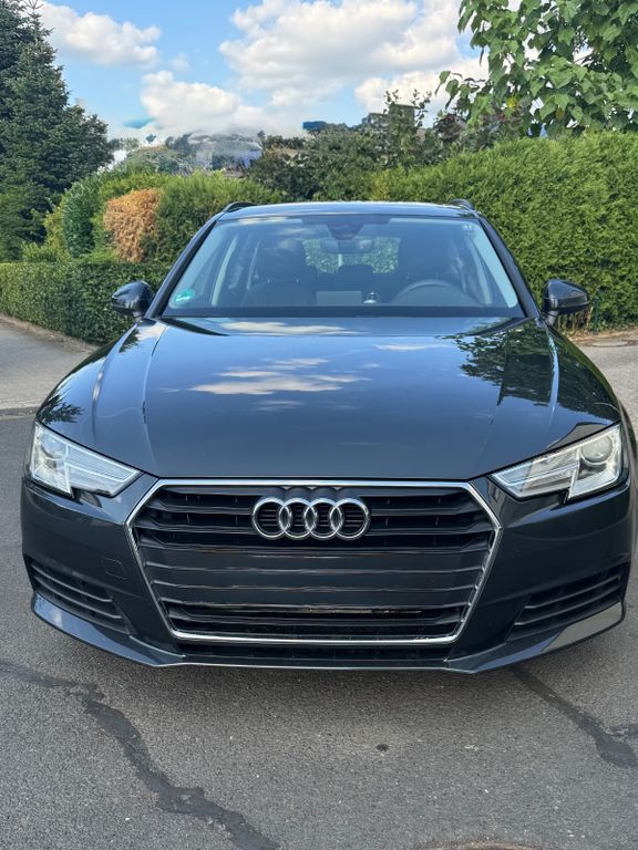 Image of Audi A4