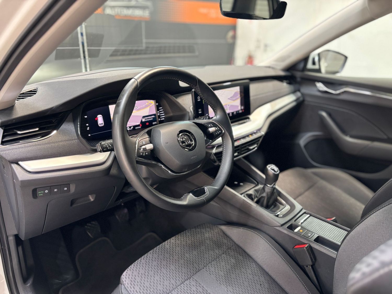 Fahrzeugabbildung SKODA Octavia 1.5 TSI Style#Virtual#Kamera#Spur#HeadUp