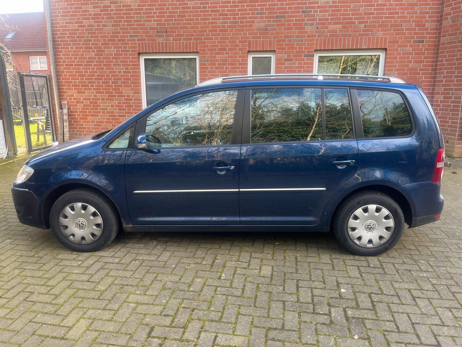Volkswagen Touran 2007 — photo 13