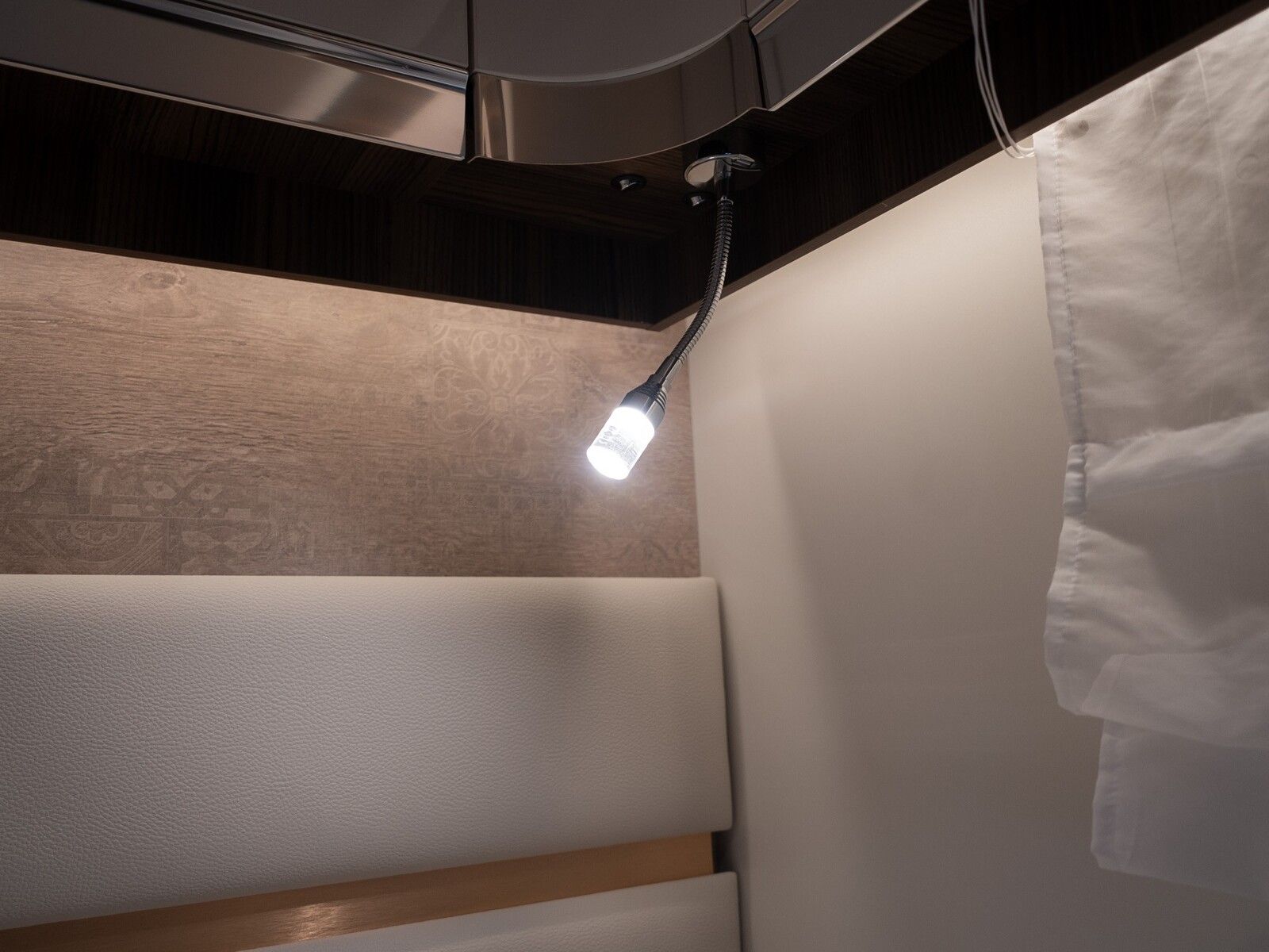 Fahrzeugabbildung Laika Ecovip L 3009 SAT*AHK*Navi/Kamera*Assistenz-Syst