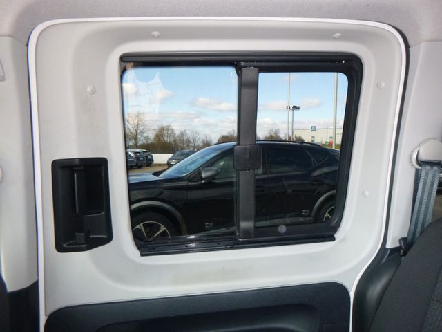 Fahrzeugabbildung Volkswagen Caddy Maxi 2,0 TDI >7Sitze/Sitzheiz/Tempomat<