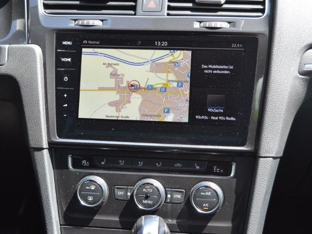 Golf VII e-Golf CL/WÄRMEPUMPE/LED/NAVI-PRO+VZE/D
