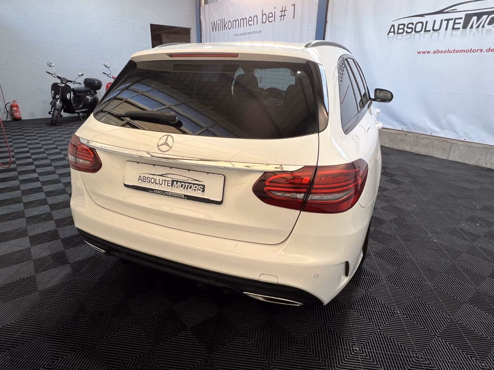 Mercedes-Benz C300 T-Modell AMG Line *LED *Assistent *RFK