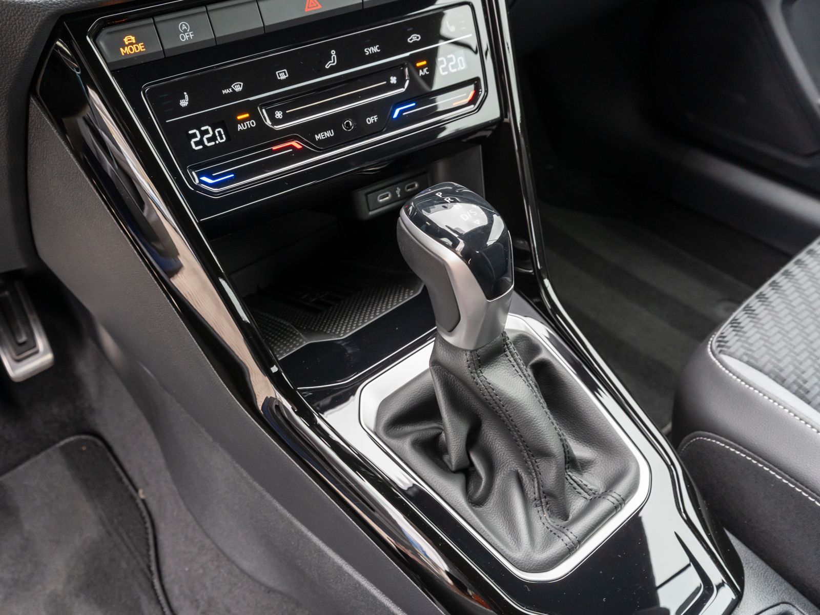 Volkswagen T-Roc - Bild 16