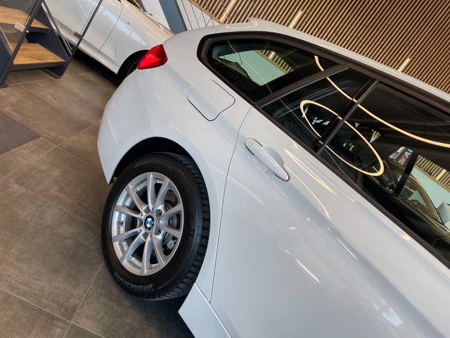 BMW 320 d Touring Sport Line *LED*NAVI*PDC*SZHZ*