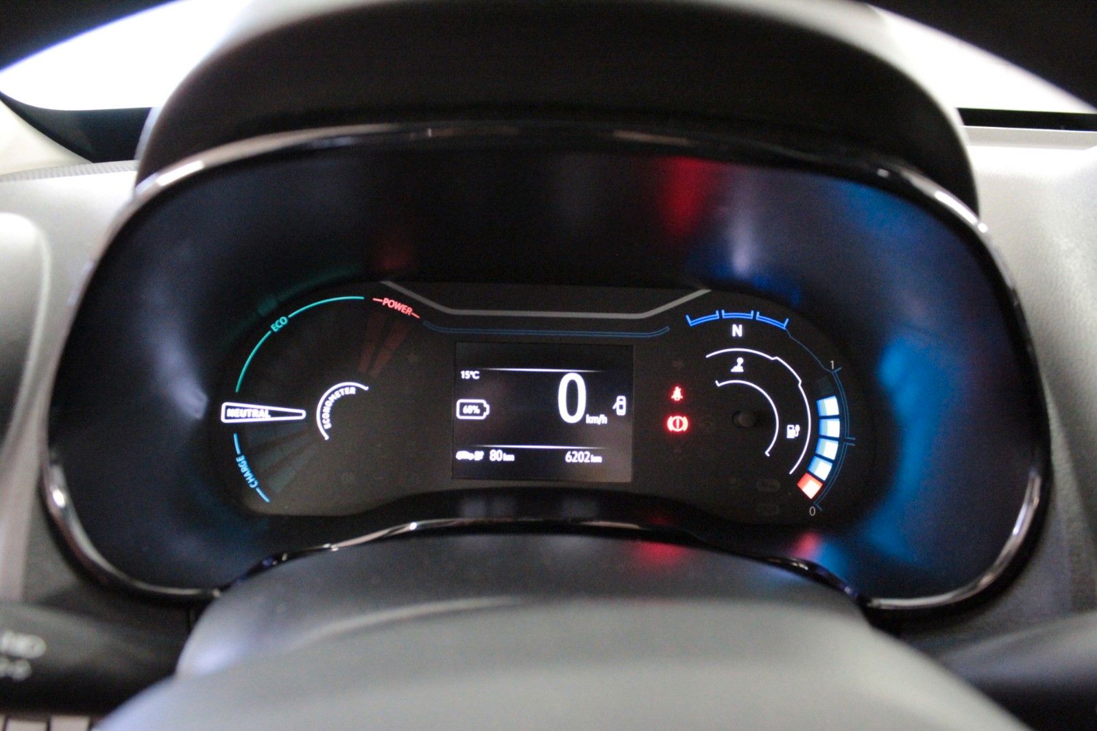 Fahrzeugabbildung Dacia Spring 45 Electric Comfort *Look Paket