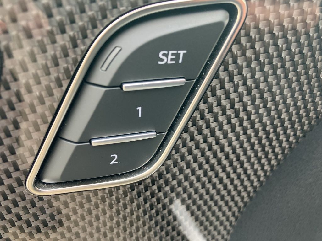 Fahrzeugabbildung Audi SQ8 4.0 TFSI qu. MATRIX*HUD*AHZV*B&O*STHZG*22''*