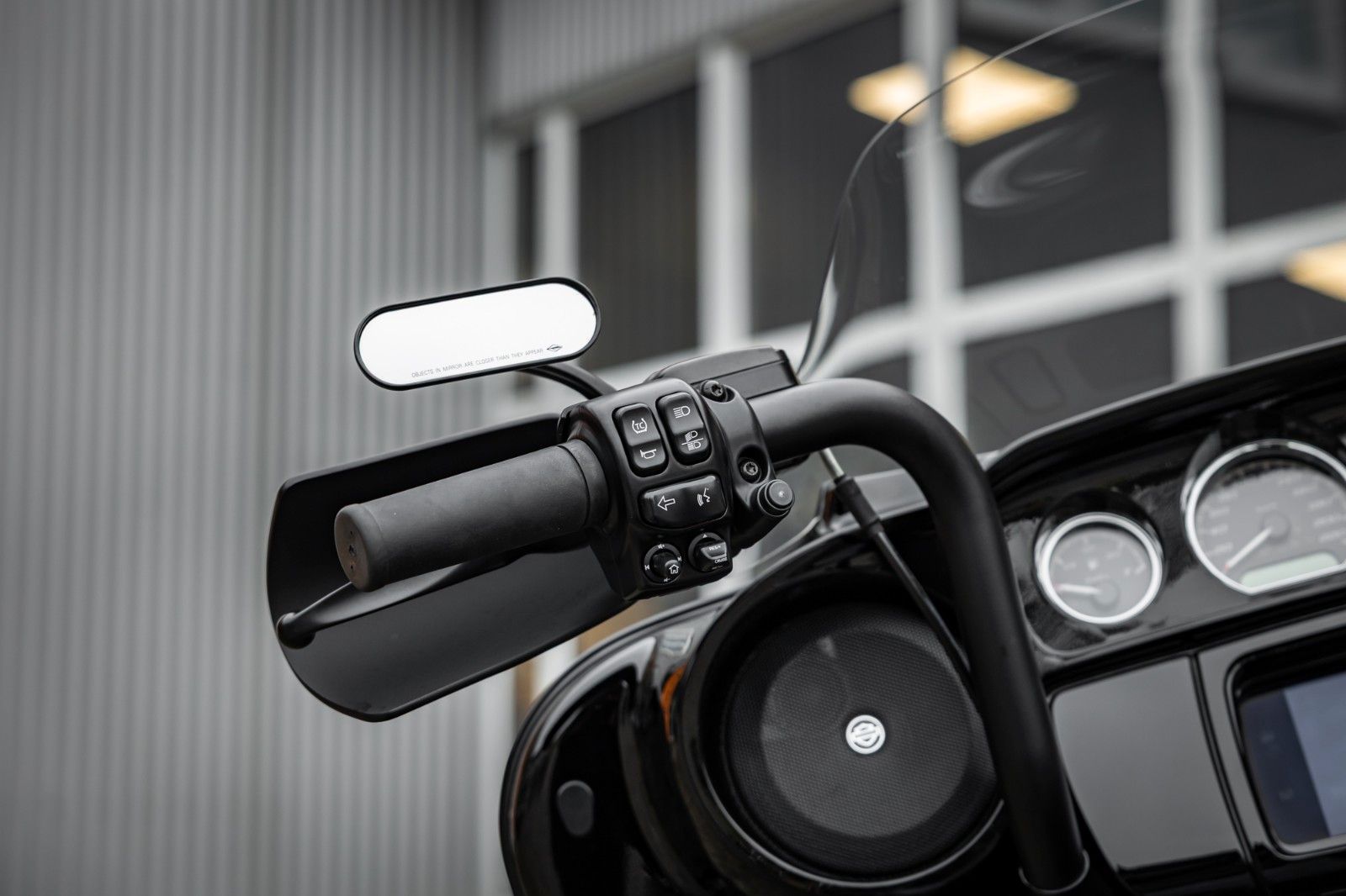 Fahrzeugabbildung Harley-Davidson FLHXS Street Glide 114 cui - Jekill & Hyde -