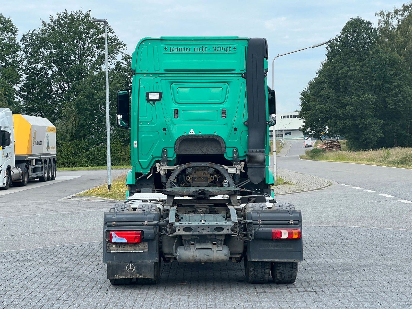 Fahrzeugabbildung Mercedes-Benz Actros 1843 SZM 4x2 Hydraulik