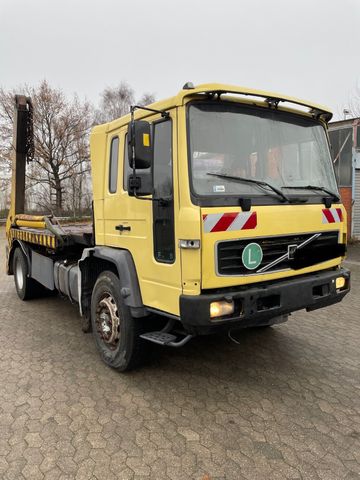 Volvo FL6 Absetskipper 4x2 Full Spring 10 Boults 18t