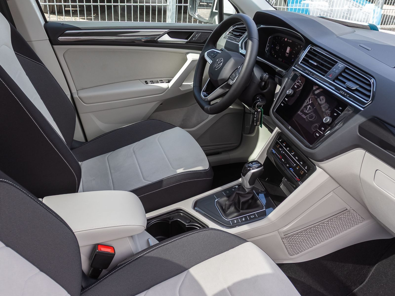 Volkswagen Tiguan - Bild 27
