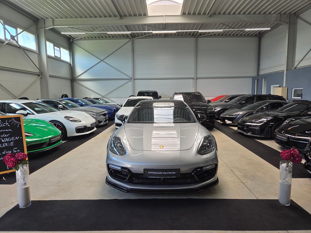 Image of Porsche Panamera