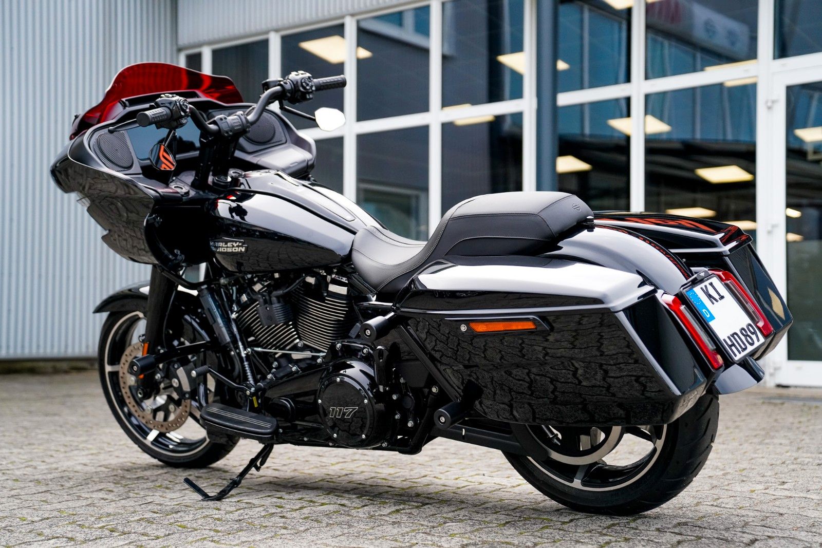 Fahrzeugabbildung Harley-Davidson Road Glide FLTRX 117 Cui - Zard Rick´s Lenker -