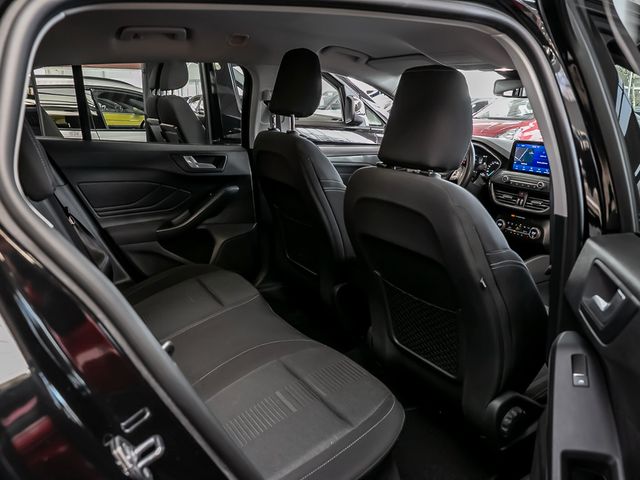 Ford Focus Turnier 1.0 Active Kamera Navi LED