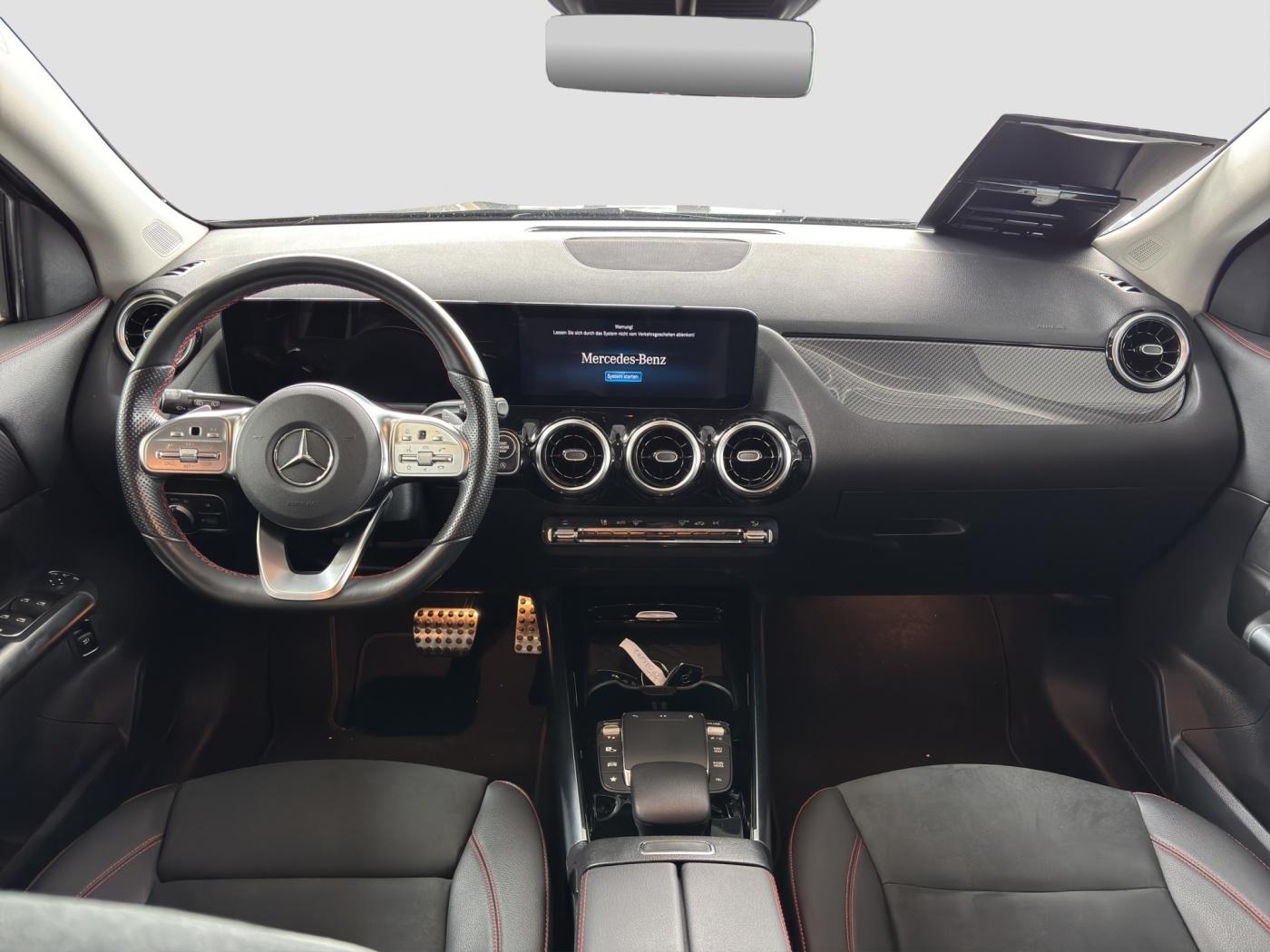 Mercedes-Benz GLA 200 d AMG-Line*AHK*Multibeam*PTS*el.Heckkl.*