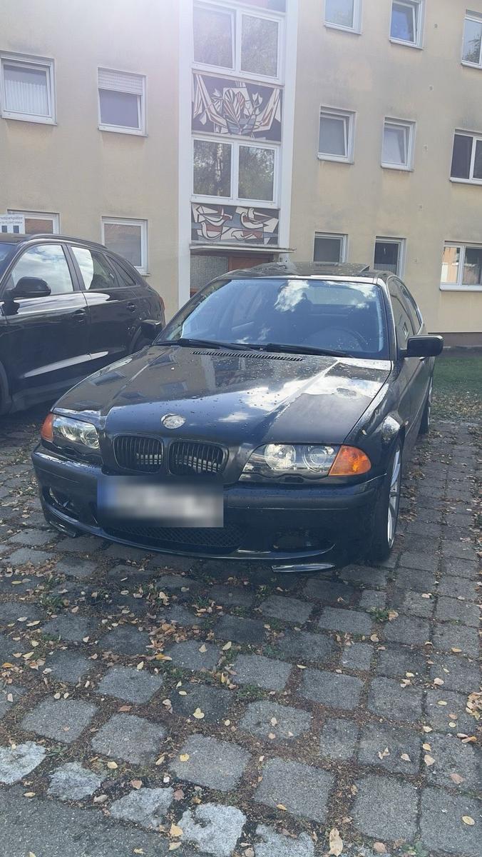 BMW 320