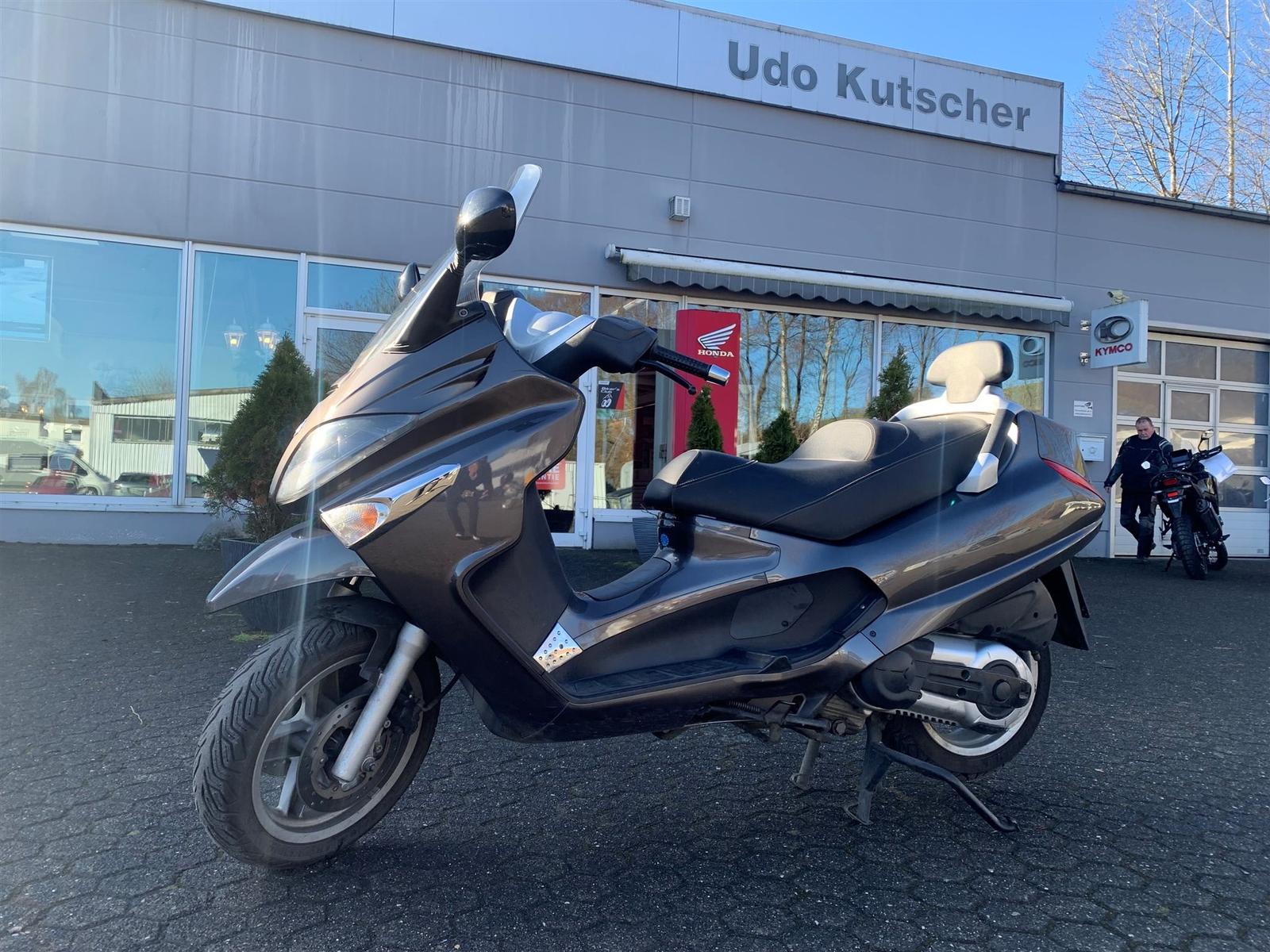 Piaggio X-EVO 400 *TIP TOP*