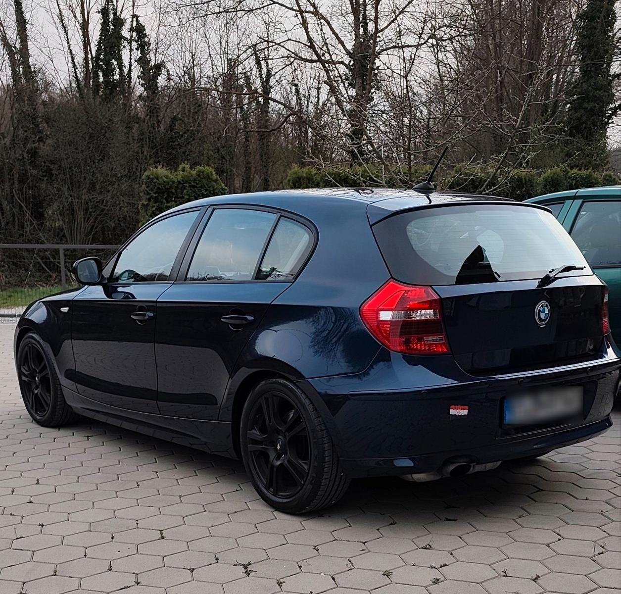 BMW 118