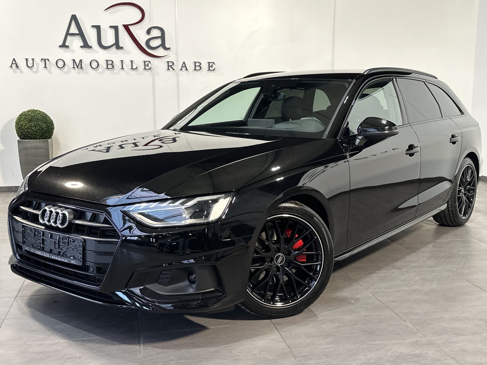 Fahrzeugabbildung Audi A4 Avant 40 TDI Advanced NAV+LED+HUD+TEMPOMAT+PP