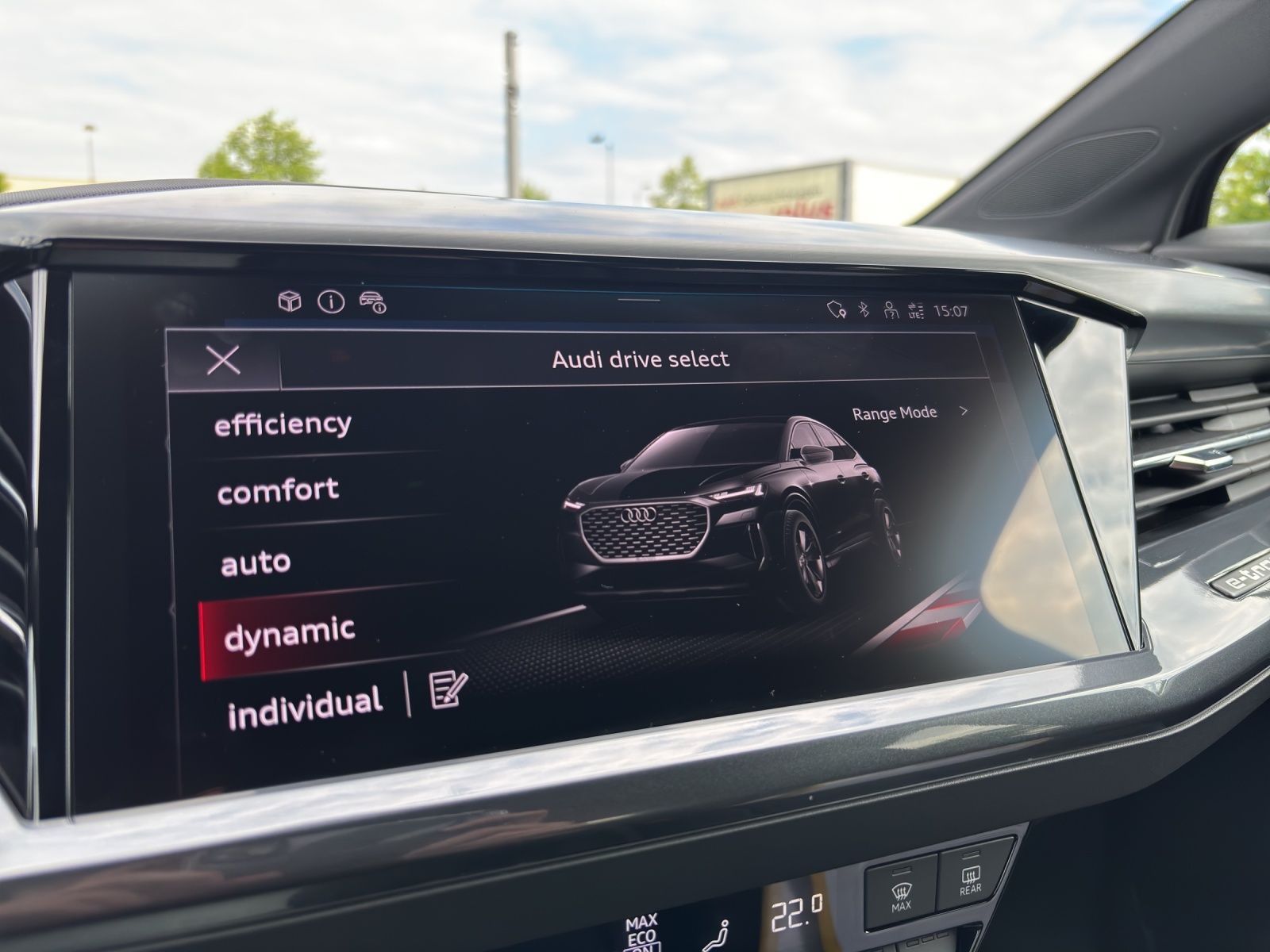 Audi Q4 e-tron - Bild 19