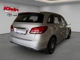 Mercedes-Benz B 180 B-KLASSE Sports Tourer Navi SHZ Parklenkas - Mercedes-Benz B 180: Sports Tourer