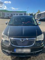 Lancia Voyager 13000 VB! - Lancia Voyager aus 2013