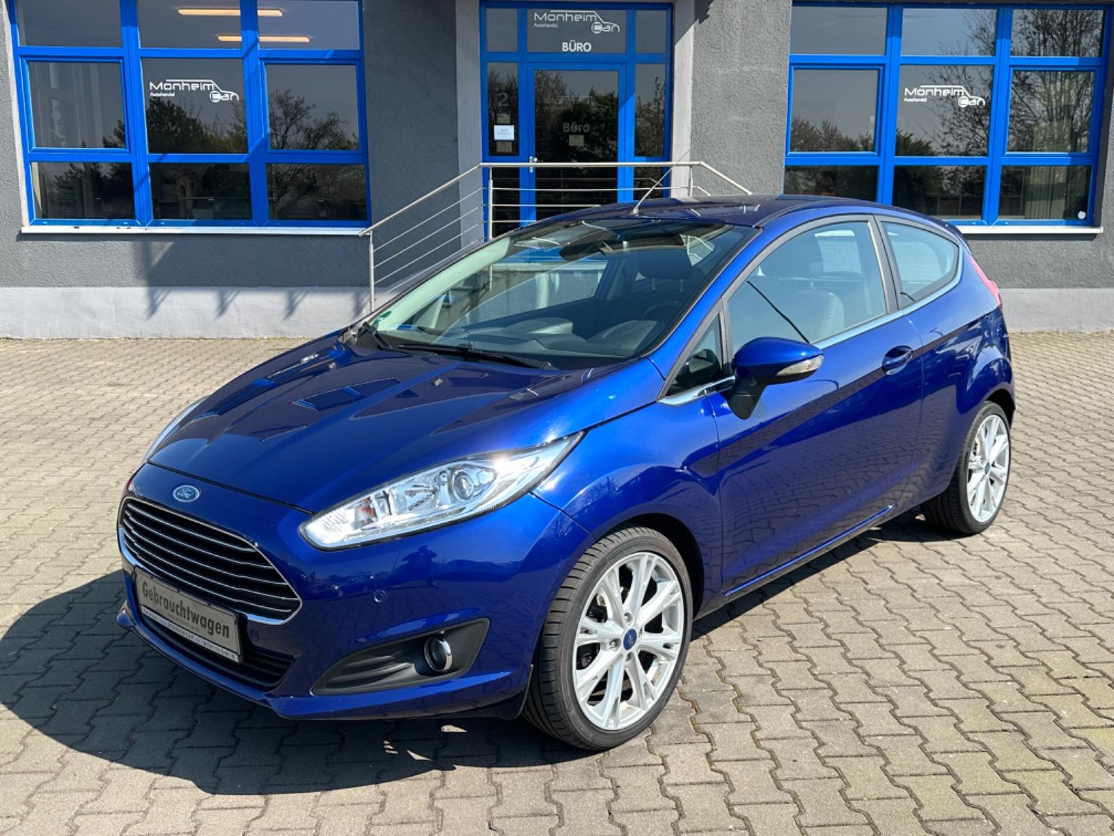 Ford Fiesta Titanium--Kamera-PDC-NAVI--