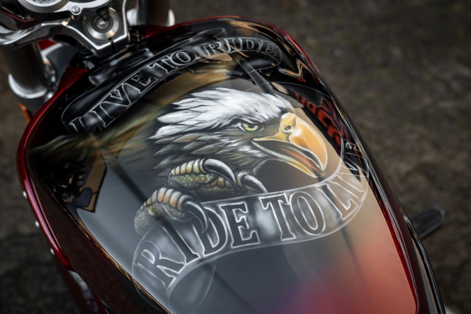 Fahrzeugabbildung Harley-Davidson VRSCF V-ROD MUSCLE - Jekill  - 260er METZELER