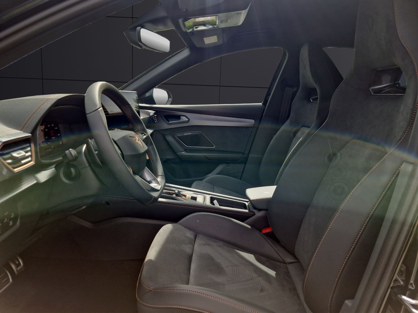 Fahrzeugabbildung CUPRA Formentor VZ Tribe Edition 2.0 TSI 4Drive DSG AK