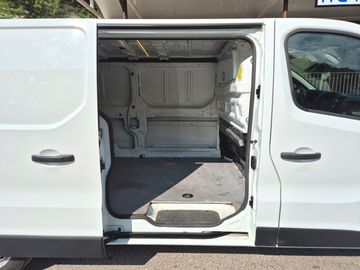 Renault Trafic - 9