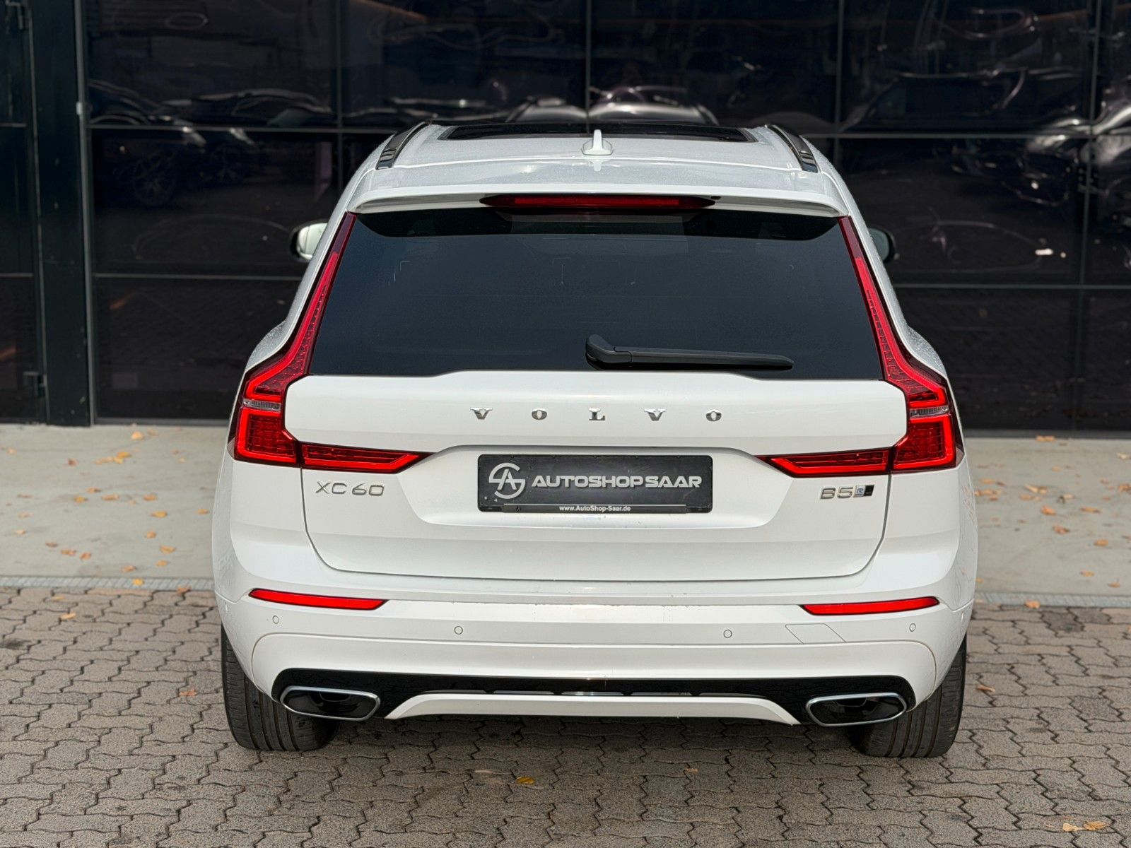 VOLVO XC 60 XC60 R Design AWD 360°/PANO – Ansicht 13