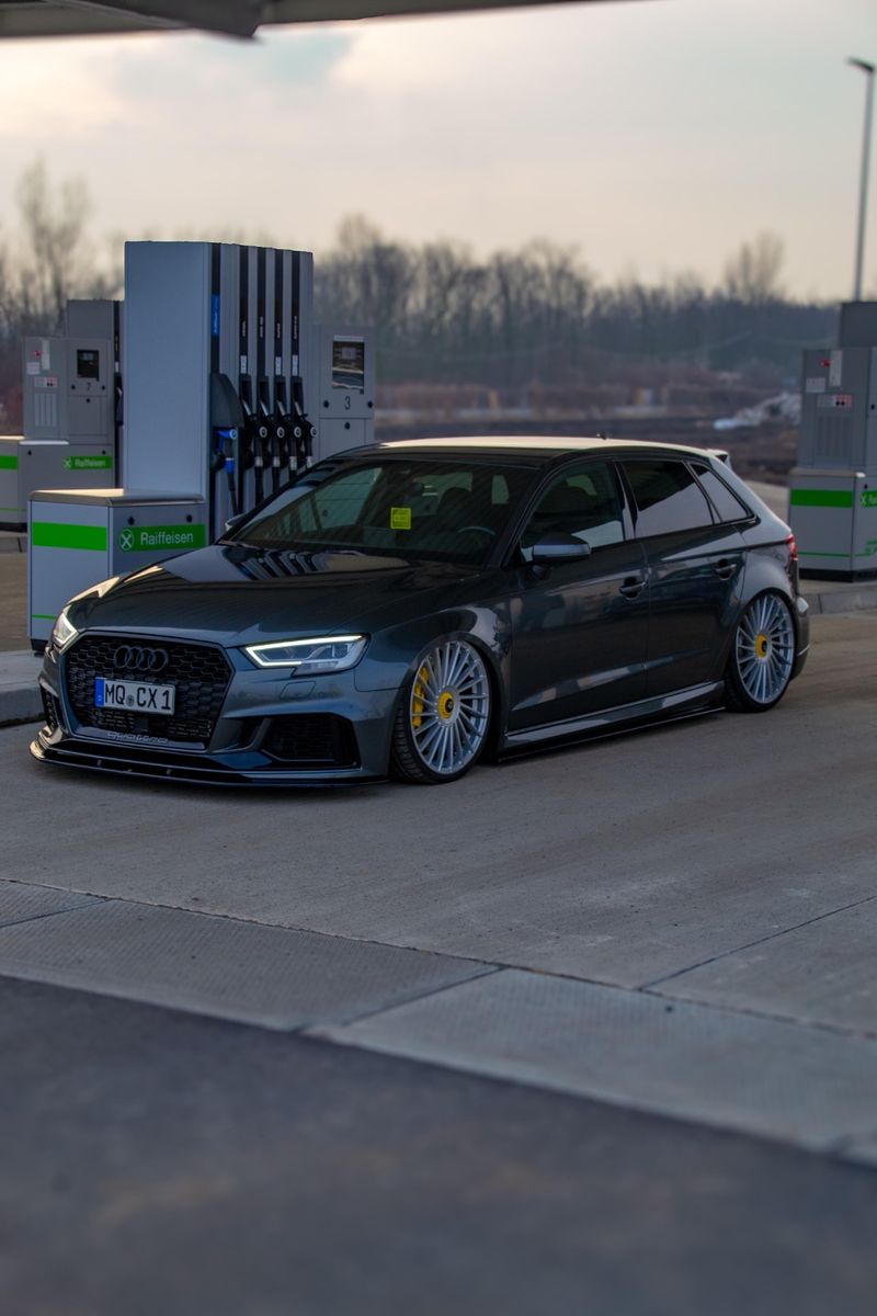 AUDI RS3 2.5 TFSI RS-AGA RS-Sitze Non-OPF Airride APR