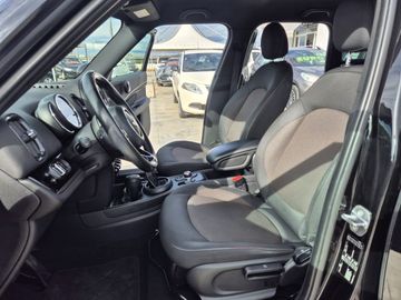 MINI Cooper SD Countryman - 7