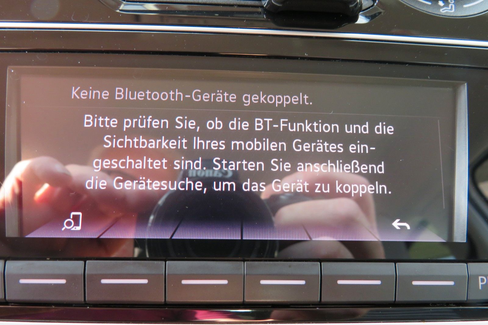 Fahrzeugabbildung Volkswagen up!  SITZHEIZUNG KLIMA 4-TÜREN NEBEL GJ 1.H
