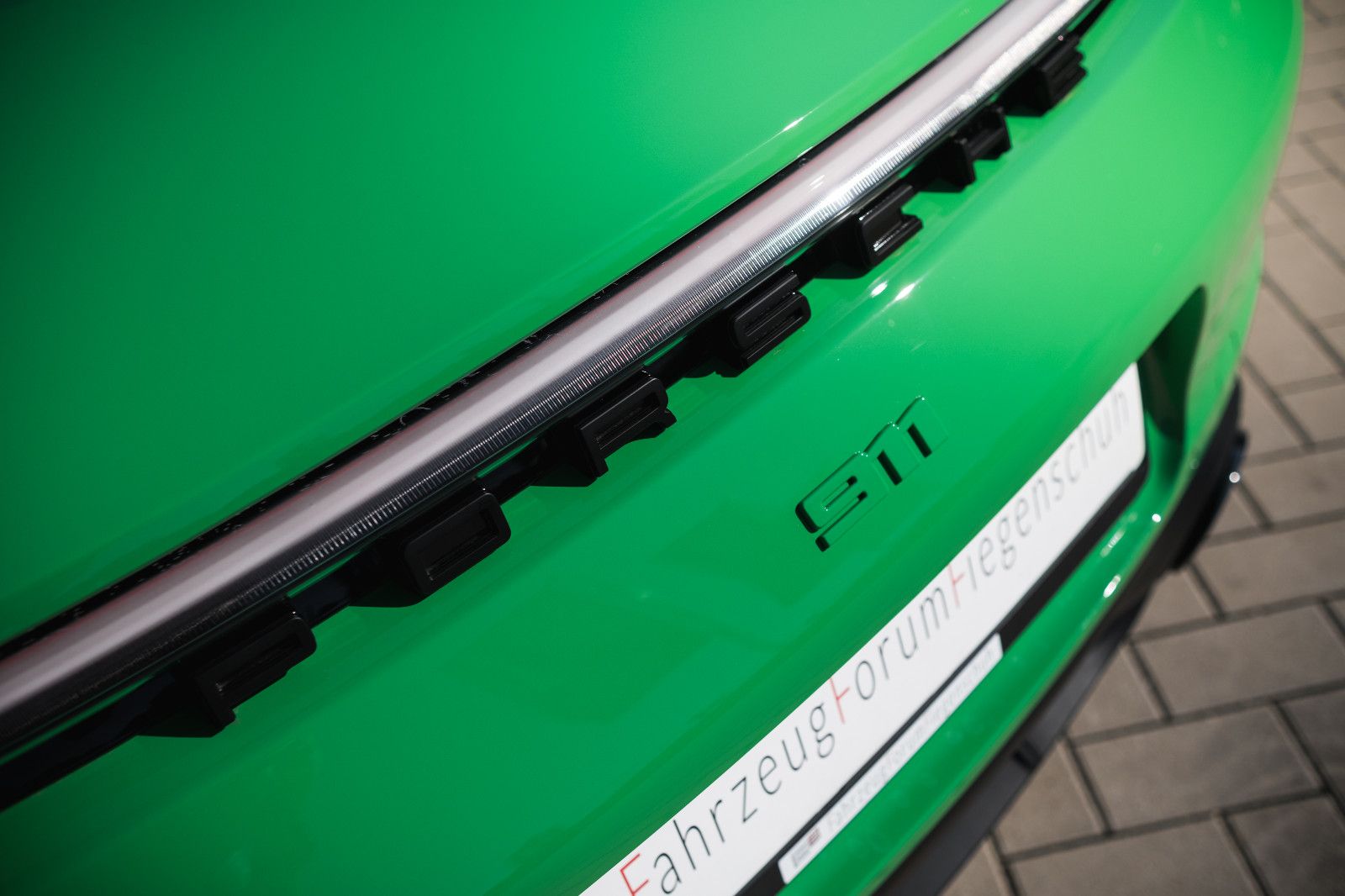 Fahrzeugabbildung Porsche 992/911 GTS-LED-Sitzbelü.-Inno-360´´-90 Ltr.