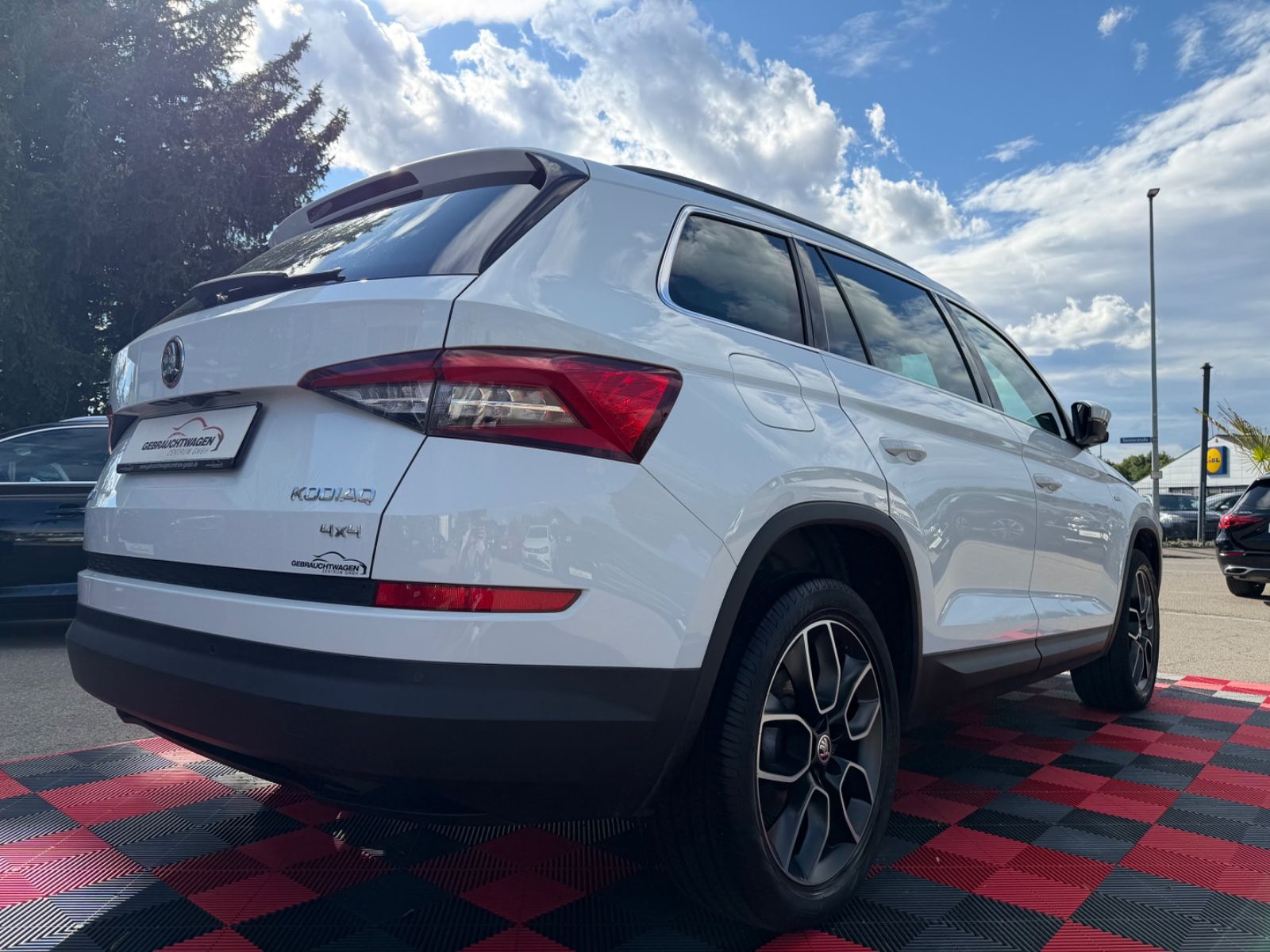 Skoda Kodiaq 2.0TSI Soleil 4x4*Kamera*LED* foto 7