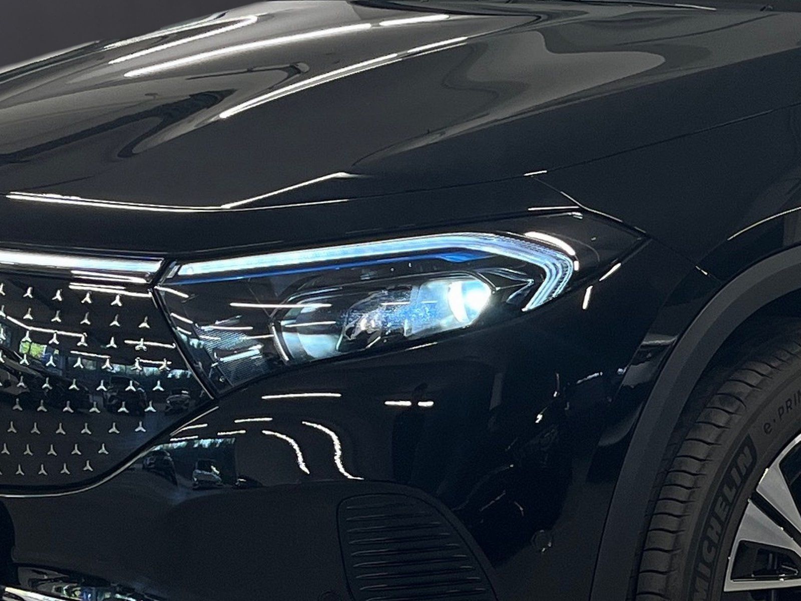 Fahrzeugabbildung Mercedes-Benz EQA 250+ Electric Art*360°*Distronic*Totwink*LED