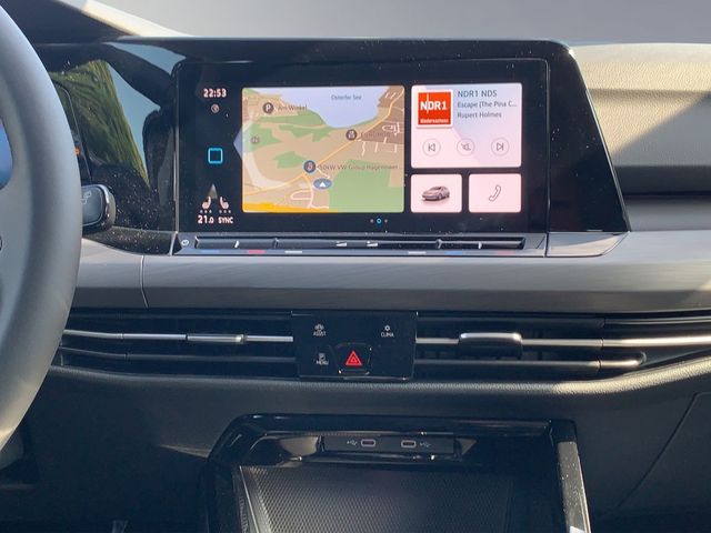 Golf VIII 1.5 eTSI Style PDC SHZ NAVI LED ACC