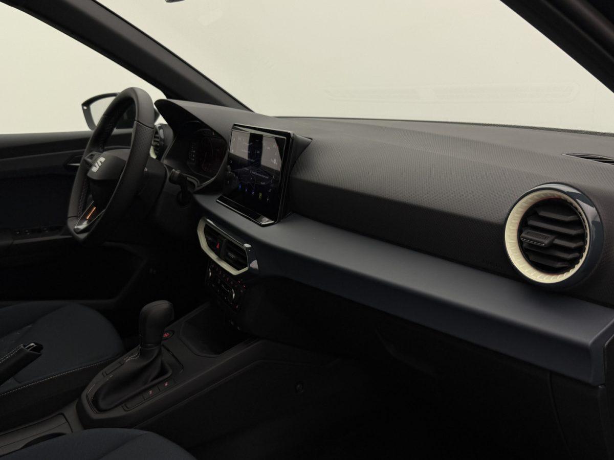 SEAT Arona 1.5 TSI DSG Black Ed.+CAM+NAV+LED+ASSISTS+, миниатюра 28