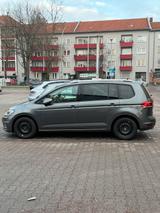 Volkswagen VW Touran 5 Sitzer 2019 Diesel 2.0l - Volkswagen Touran: 5.2